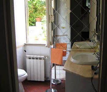 Garden Flat By Vatican Walls Roma Ngoại thất bức ảnh